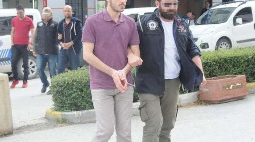 Fet&ouml; Ş&uuml;phelisi Teğmen Ile Emekli Memur Tutuklandı