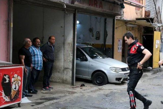 Beyoğlu'nda Oto Tamirhanesine Silahlı Saldırı: 1 Ölü, 2 Yaralı