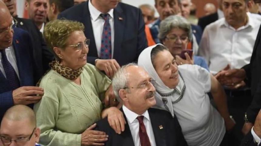 Kılı&ccedil;daroğlu Yenimahalle'de Iftar Sofrasına Konuk Oldu