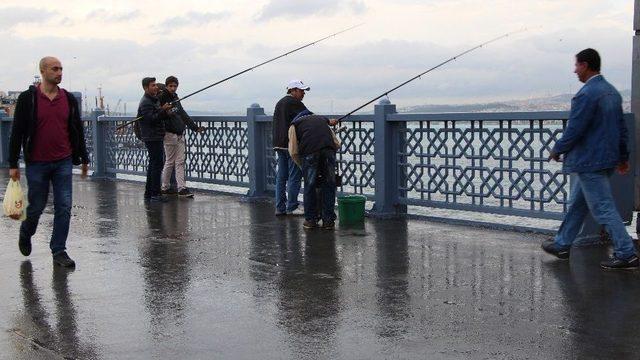 İstanbullulara Gökkuşağı Sürprizi