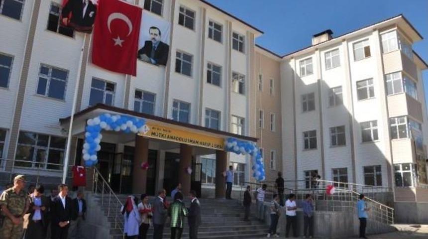 Mutki&rsquo;De İmam Hatip Lisesi Binası Hizmete A&ccedil;ıldı