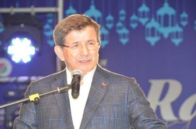 Davutoğlu: Katar Hiçbir Zaman Yalnız Bırakılmayacak