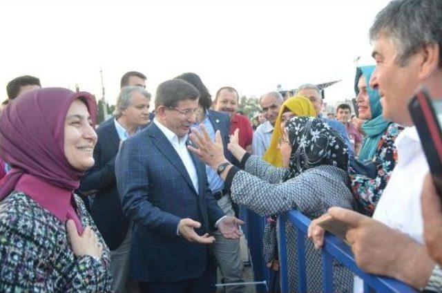 Davutoğlu: Katar Hiçbir Zaman Yalnız Bırakılmayacak