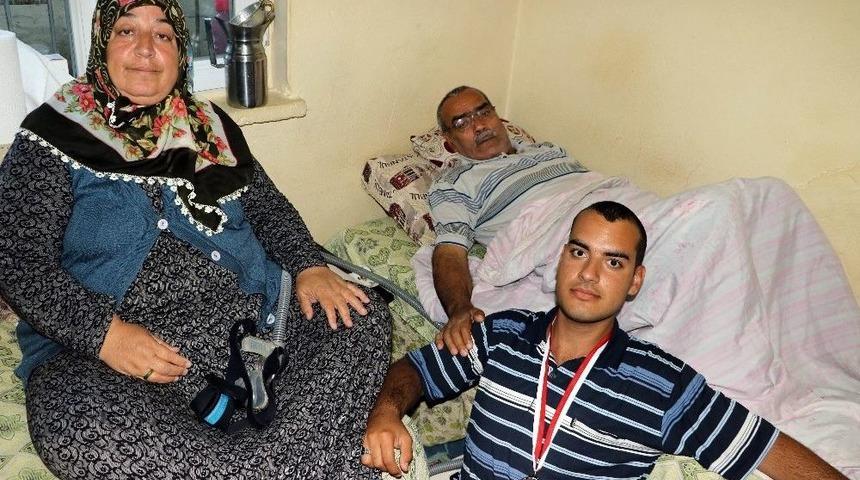 Kambur Ailesi Yardım Bekliyor