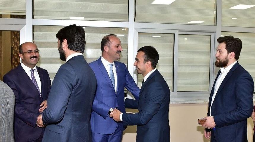 Mamak&rsquo;a Hizmet Edenler Aynı Sofrada Buluştu