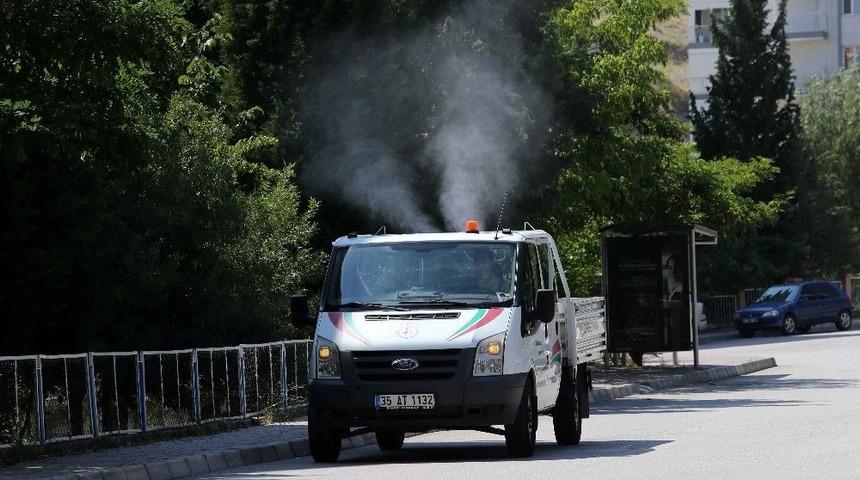 Karşıyaka&rsquo;da Haşere Ve Sineklere Savaş