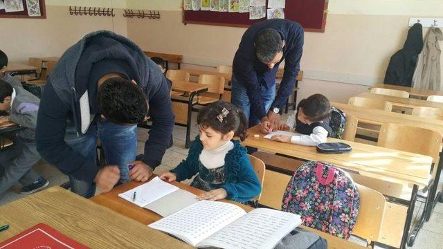 Üniversite Öğrencileri Topluma Hizmet Uygulamaları Projeleri Gerçekleştirildi