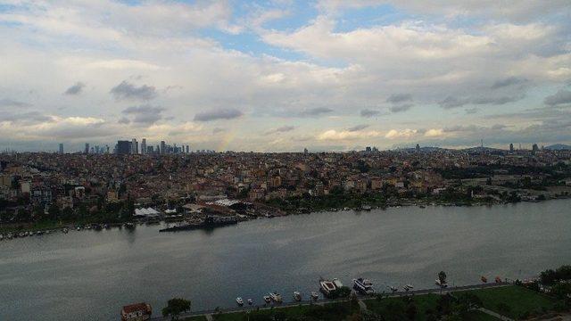 (&ouml;zel Haber) İstanbul Semalarında Beliren G&ouml;kkuşağının Eşsiz Manzarası Havadan G&ouml;r&uuml;nt&uuml;lendi 1