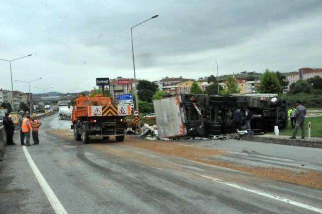 Yalova’Da Zincirleme Kaza: 2 Yaralı