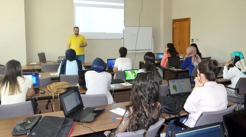 "geleceği Yazan Kadınlar Projesi&rdquo;nde Eğitimler Başladı