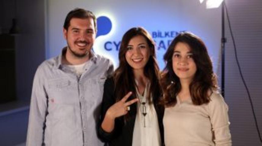 Kadına Şiddete G&uuml;venlik Y&uuml;z&uuml;ğ&uuml;