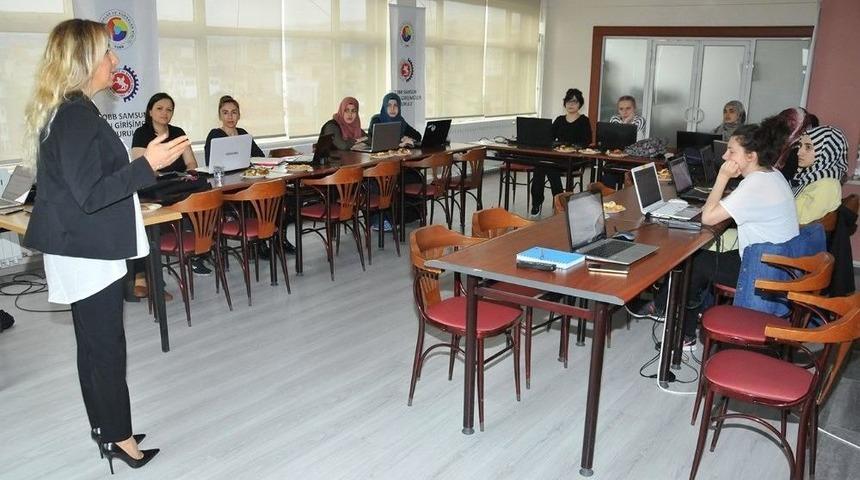 Kadınlar Geleceği Yazacak