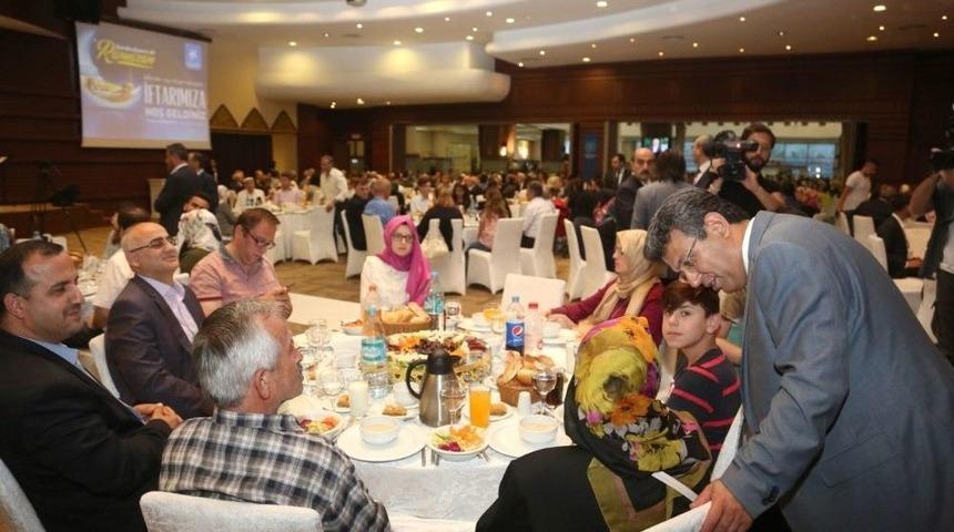 Şehit Ve Gazi Aileleri İftar Yemeğinde Bir Araya Geldi