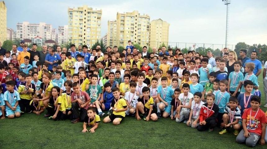 Aliağa&rsquo;da Şampiyonlar Belli Oldu