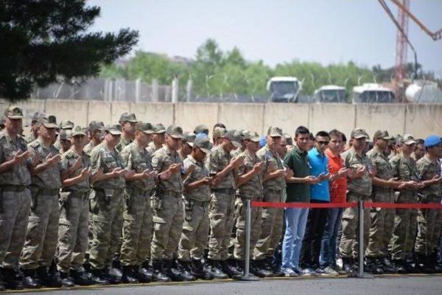 Kozluk Şehidi Uzman &Ccedil;avuş Fazlıoğlu, T&ouml;renle Uğurlandı 3