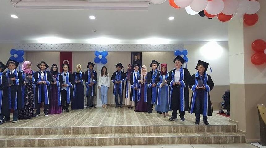 Başkan Yal&ccedil;ın Mezuniyet T&ouml;renine Katıldı