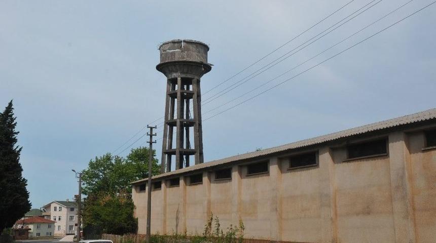 Su Deposu Dezenfekte Ediliyor