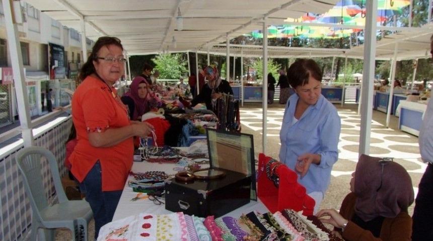 &ldquo;el Emeği&rdquo; Sergisi A&ccedil;ıldı