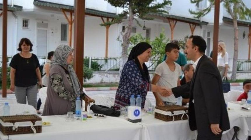 Kaymakam Taşdan, Şehit Yakınları Ve Gazilerle İftarda Buluştu