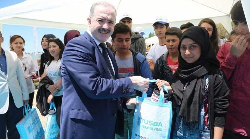 Tuşba Belediyesi&rsquo;nin &Ouml;d&uuml;ll&uuml; &lsquo;atık Pil Toplama&rsquo; Yarışması Sonu&ccedil;landı