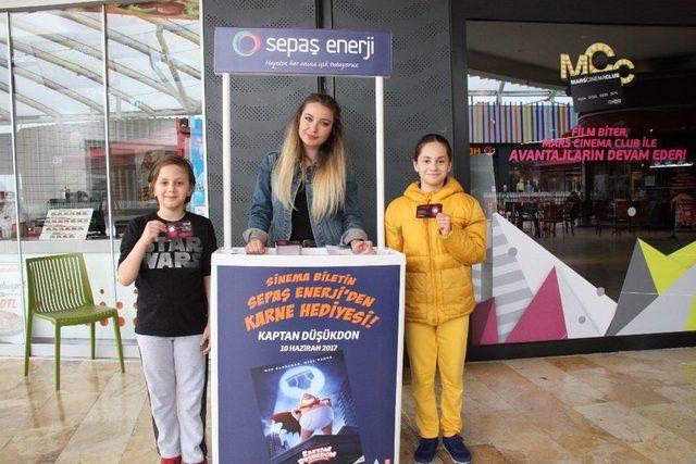 Karneyi Getirdiler Sinema Biletini Kaptılar 1