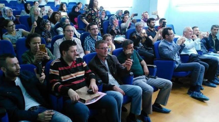 Anaokulunda &Ccedil;ifte Mutluluk