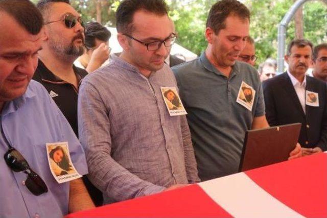 Pkk'nın Şehit Ettiği Şenay Öğretmen, Gözyaşlarıyla Uğurlandı