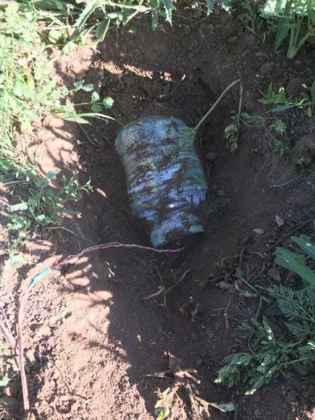 Helikopterlerin Indiği Alana Tuzaklanan El Yapımı Patlayıcı Sas lar Tarafından Imha Edildi&nbsp; 3