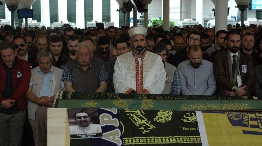 &Uuml;nl&uuml; Diş Doktoru Abdullah Bircan Ankara&rsquo;da Toprağa Verildi
