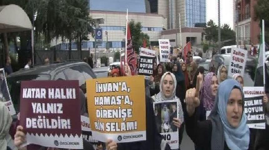 Suudi Arabistan Başkonsolosluğu &Ouml;n&uuml;nde 'katar' Protestosu