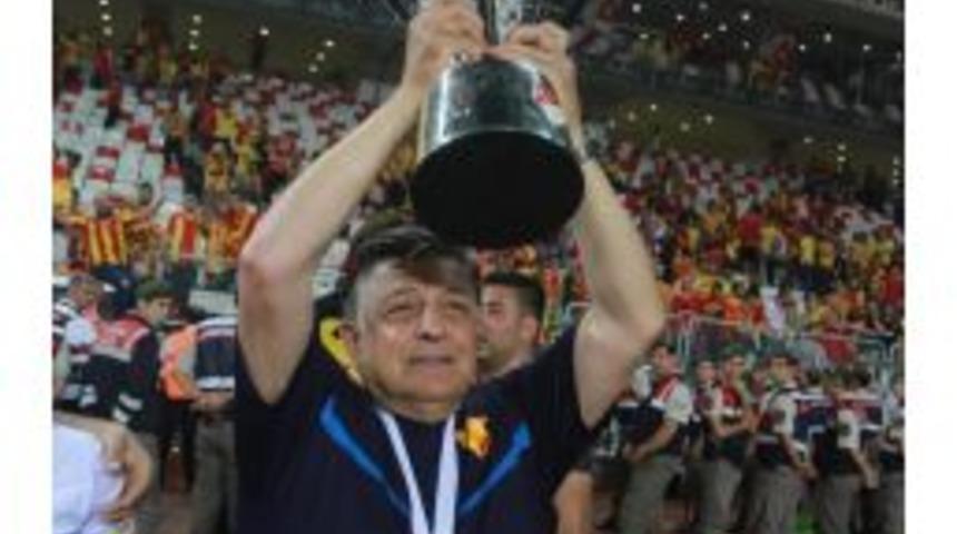 G&ouml;ztepe'de Vural'la Ilk G&ouml;r&uuml;şme Olumlu