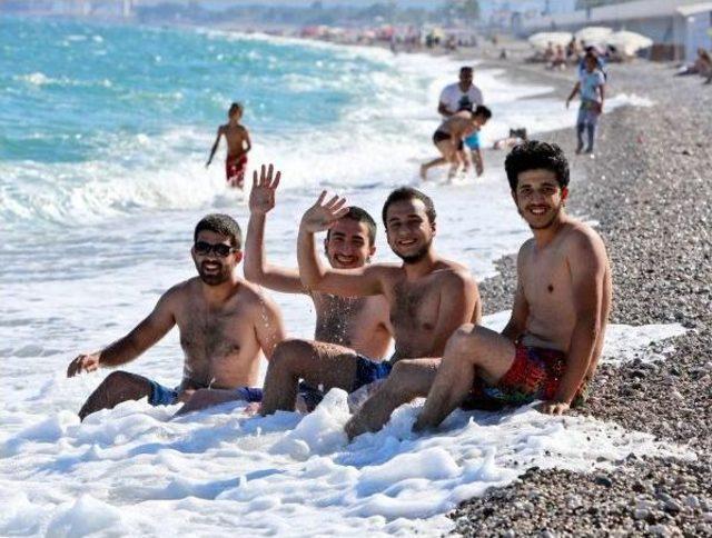 Sınavı Bitiren Denize Koştu 1