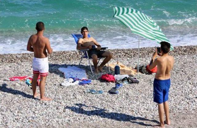 Sınavı Bitiren Denize Koştu 2