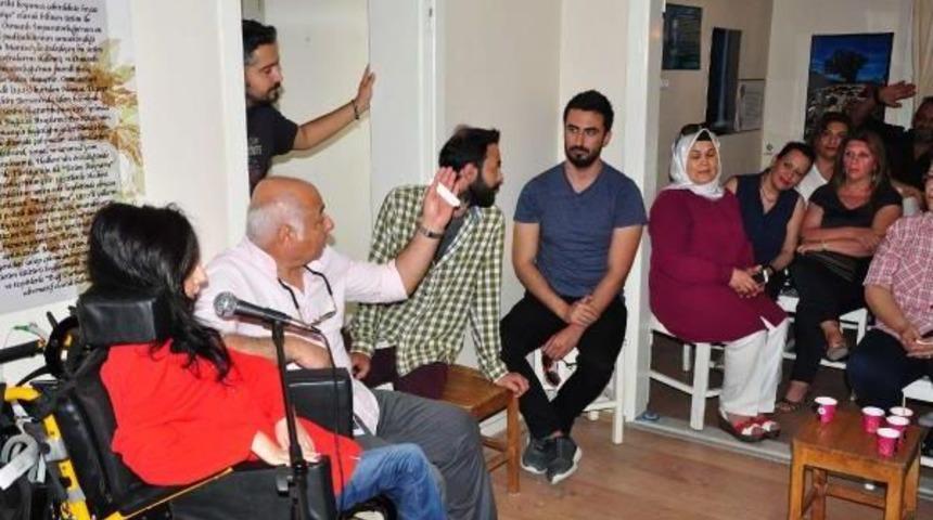 Hatice, Hastalığına Inat Yaşamayı Se&ccedil;ip Rol Model Oldu