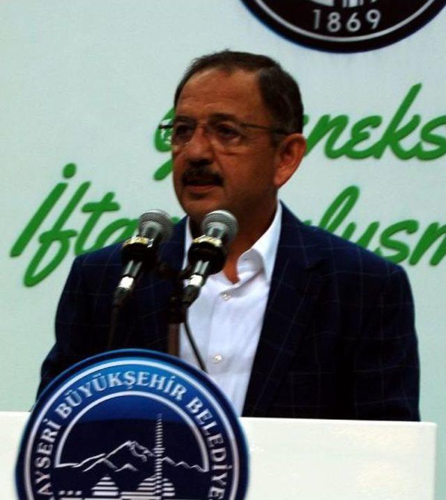 Bakan Özhaseki: Müslüman Ülkelerin Çoğunda Kan Ve Gözyaşı Var