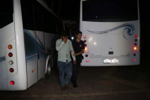 Adıyaman da Kumar Operasyonu: 60 G&ouml;zaltı 3