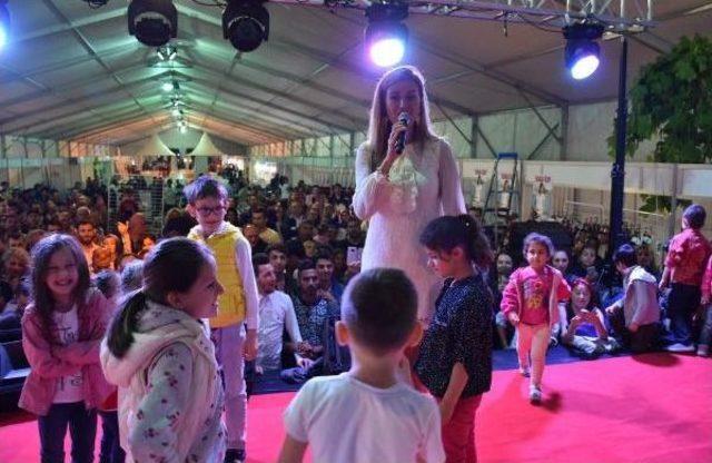 Tuğba &Ouml;zay: Deniz Seki nin Orada Bulunma Sebebini Tasvip Etmiyorum 3