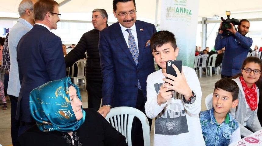 Yetimler Her Ramazan Olduğu Gibi Yine Unutulmadı