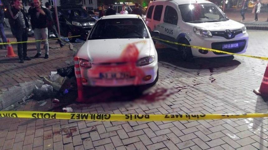 K&uuml;tahya&rsquo;da Bı&ccedil;aklı Kavga: 1 &Ouml;l&uuml;