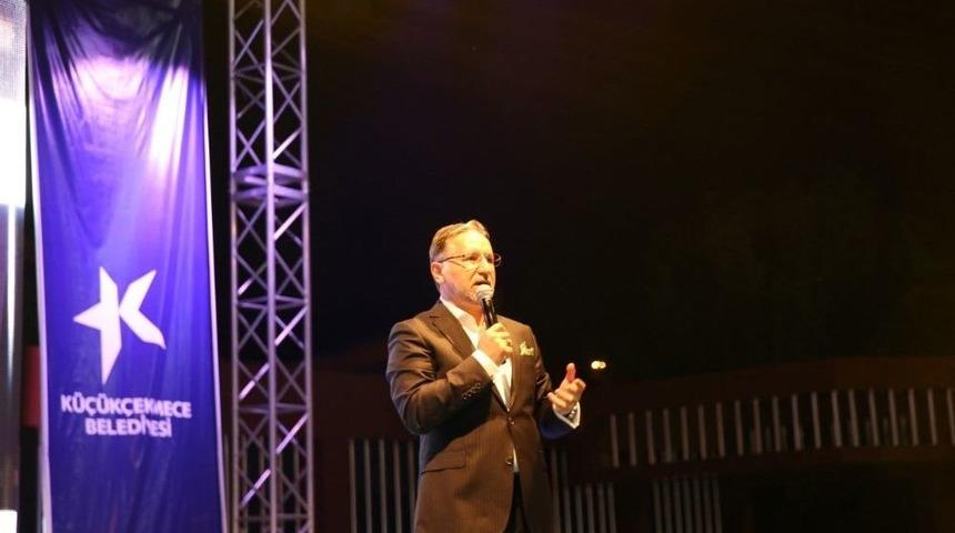 Prof. Dr. Mustafa Karataş K&uuml;&ccedil;&uuml;k&ccedil;ekmecelilerle Buluştu