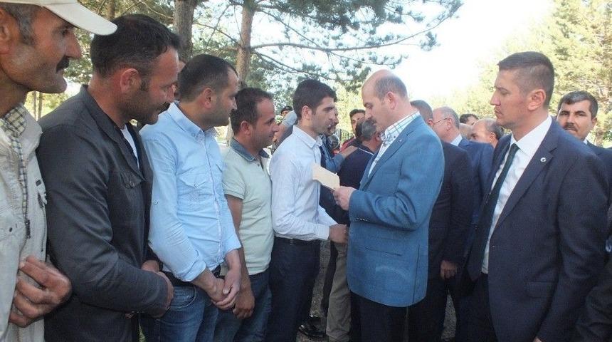 Kayıp Babaları İ&ccedil;in Bakan Soylu&rsquo;dan Yardım İstediler