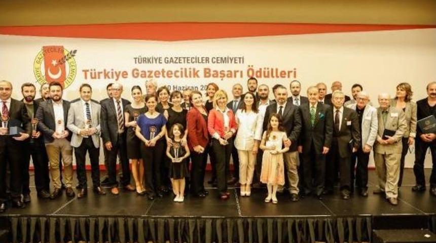 Tgc'nin 71. Yılında T&uuml;rkiye Gazetecilik Başarı &Ouml;d&uuml;lleri Sahiplerini Buldu