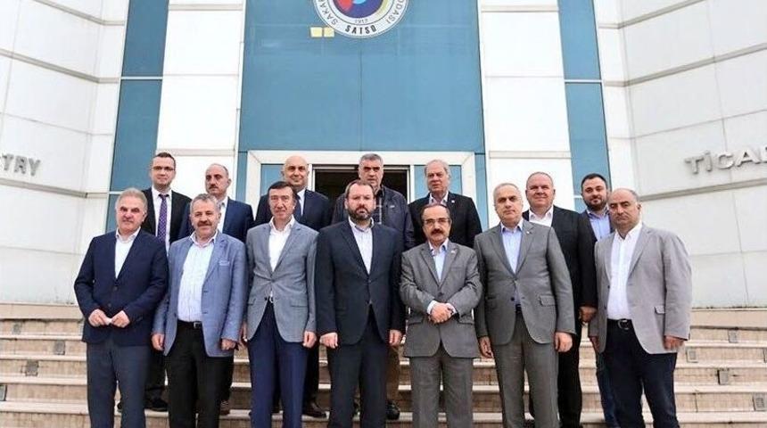 Şehrin Y&ouml;neticileri Satso&rsquo;da Yerli Oto İ&ccedil;in Bir Araya Geldi