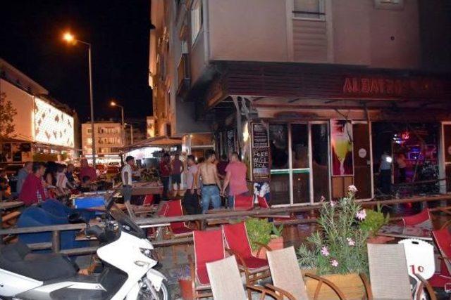 Marmaris'te Yanan Bar Için Turistler Kampanya Başlattı