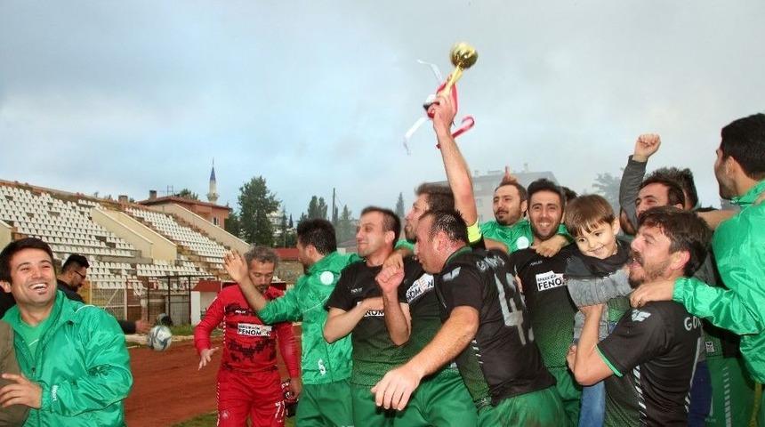G&ouml;kpınar Spor, 1. Amat&ouml;r Lig&rsquo;e &Ccedil;ıkan İlk Takım Oldu