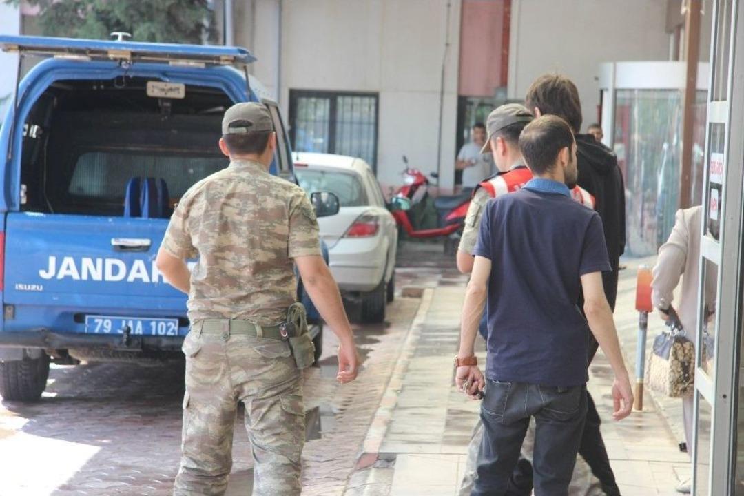 Kilis&rsquo;te 1&rsquo;i Kırmızı B&uuml;ltenle Aranan 5 Deaş Militanı Yakalandı