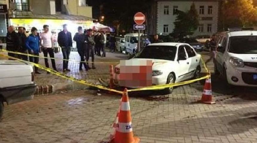 Ayrı Yaşadığı Eşiyle Ilişkisi Olduğunu &Ouml;ne S&uuml;rd&uuml;ğ&uuml; Adamı &Ouml;ld&uuml;rd&uuml;