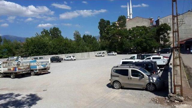 Güroymak Belediyesinden Ücretsiz Otopark