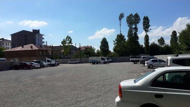 Güroymak Belediyesinden Ücretsiz Otopark