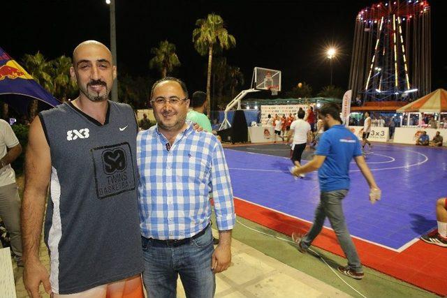 Finike’de 3x3 Sokak Basketbolu Finike Etabı Başladı